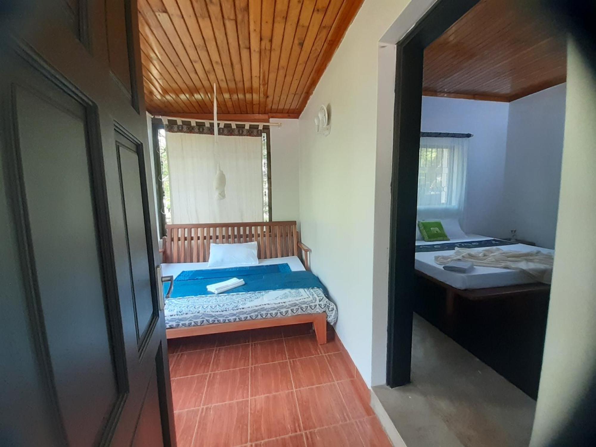 Walk With Us Africa Bed and Breakfast Moshi Exteriör bild