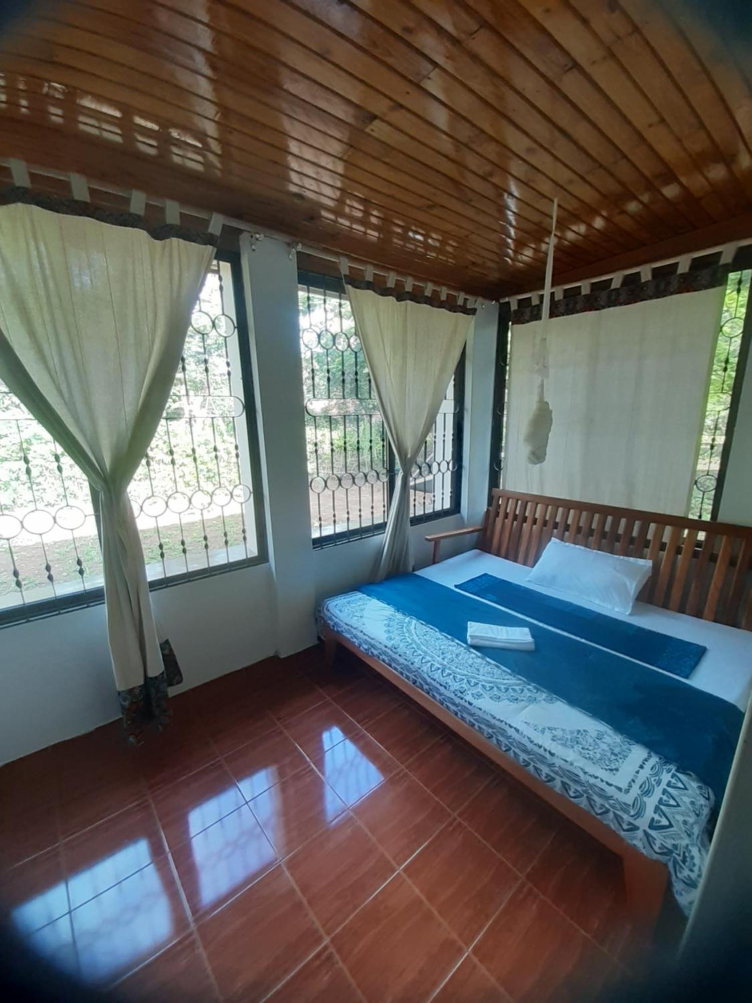 Walk With Us Africa Bed and Breakfast Moshi Rum bild